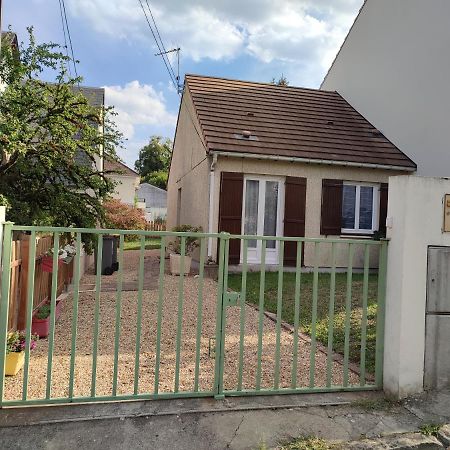 gite abritel Orsay Exterior foto